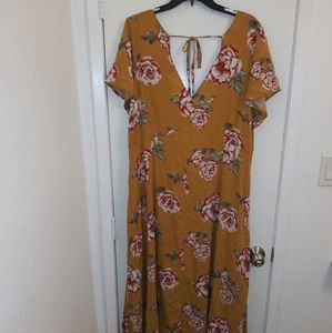 Forever 21 Plus Mustard Floral Maxi Dress